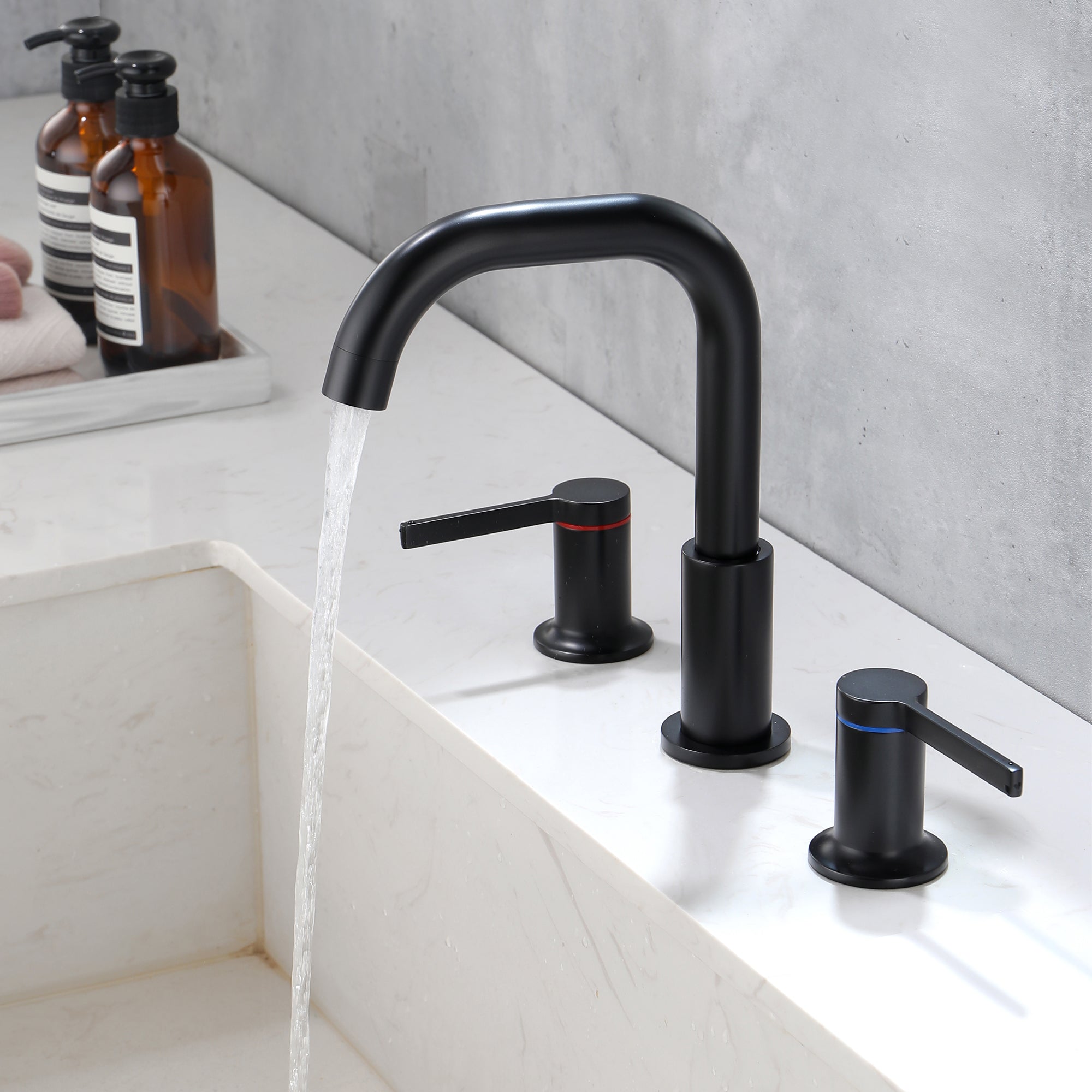 8 in. Widespread Double Handle Brass 3 Hole Bathroom Sink Faucet — thumbnail 2