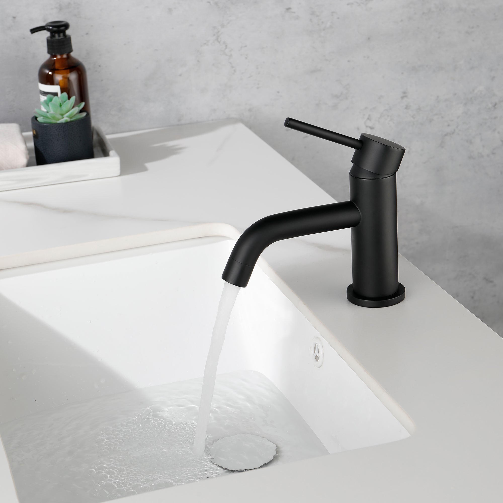 One Handle Single Hole Bathroom Faucet in Matte Black — thumbnail 2