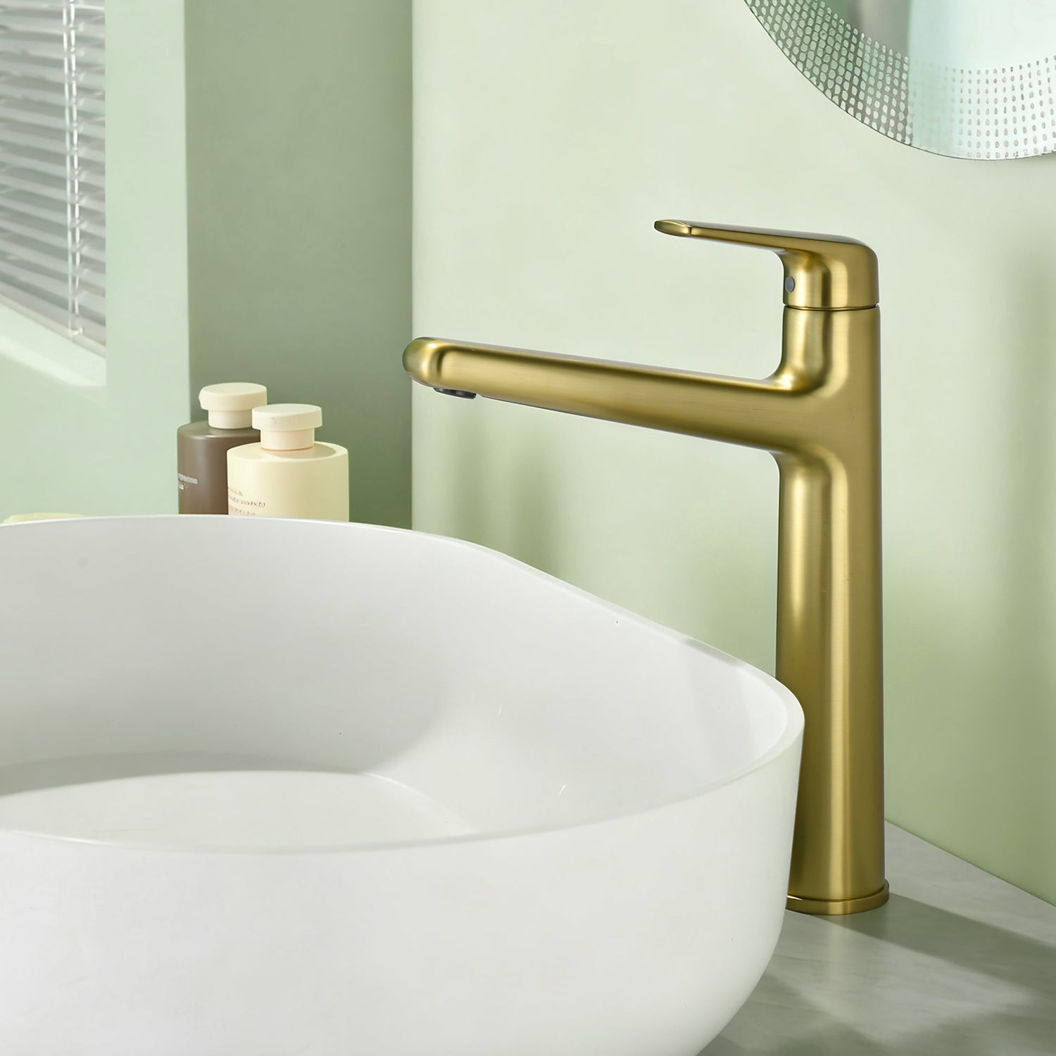 Solid Brass Single Handle Bathroom Faucet with Pop-Up Drain, cUPC Certified Valve — image 1