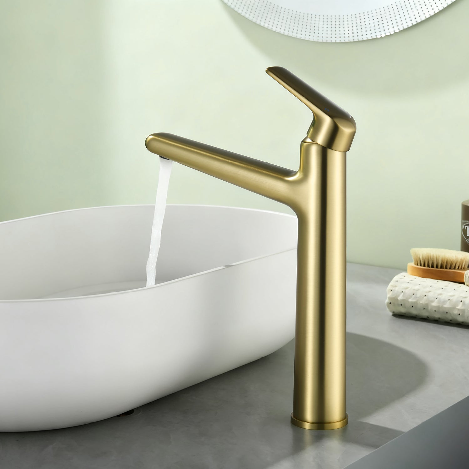 Solid Brass Single Handle Bathroom Faucet with Pop-Up Drain, cUPC Certified Valve — thumbnail 3