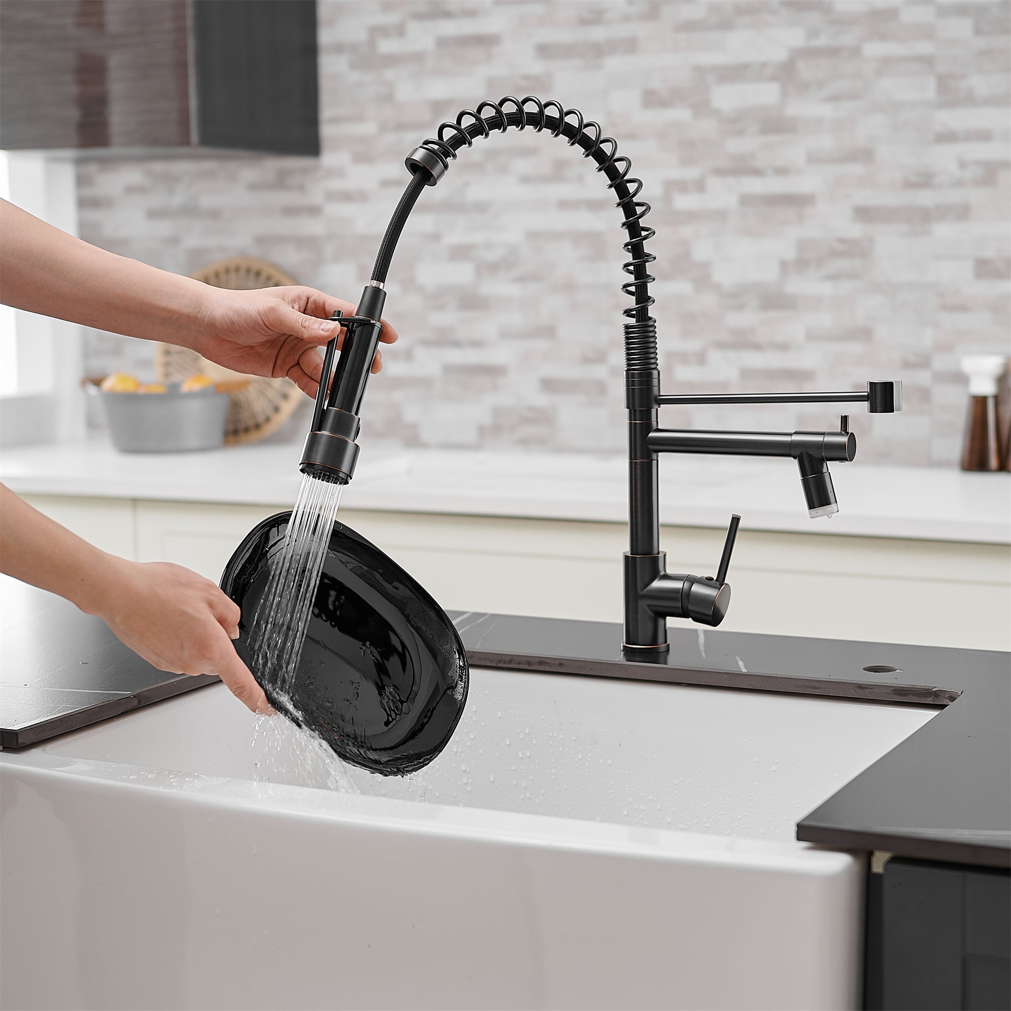 Pull Down Kitchen Faucet with Sprayer and LED Light in Oil Rubbed Bronze — thumbnail 3